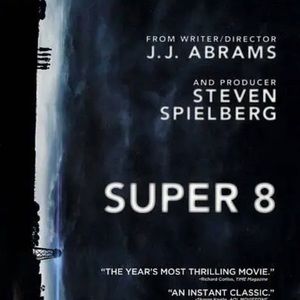 Super 8 (Blu-ray/DVD, 2013,
2-Disc Set, Includes Digital Copy)